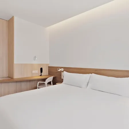 酒店 B&B Hotel Viana Do Castelo 维亚纳堡