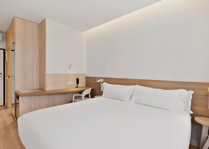 ホテル B&B Hotel Viana Do Castelo ビアナドカステロ