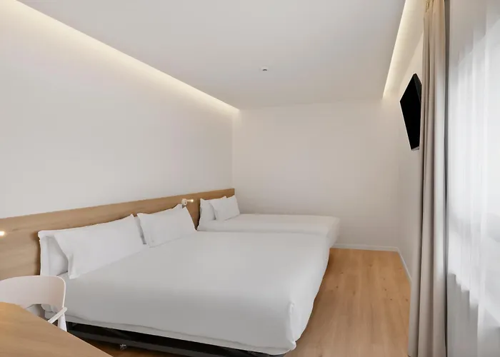 Hotel B&B Hotel Viana Do Castelo 3*